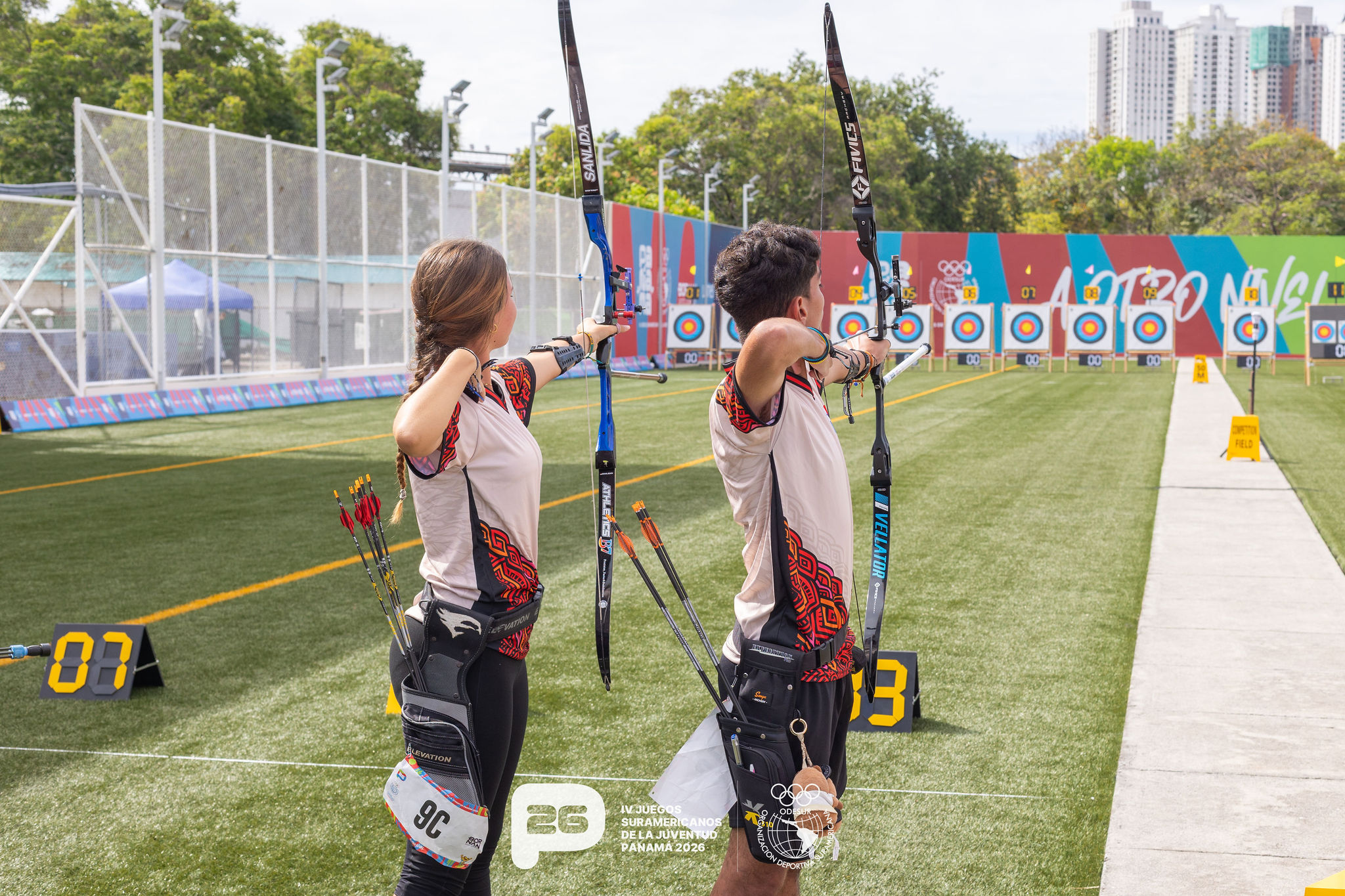Colombia and Peru hang the bronze medal in archery