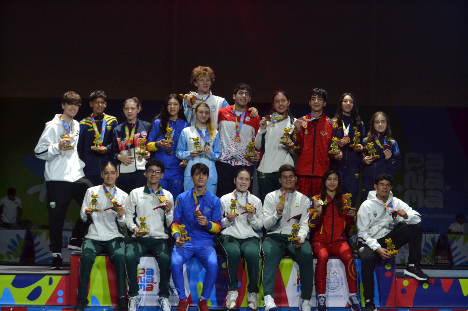 Día 3| Esgrima: La modalidad de Mixto Internacional cerró la competencia en Panamá 2026