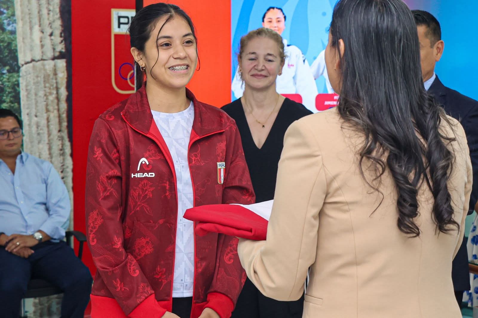 TEAM PERU’S FLAG BEARERS ARE READY
