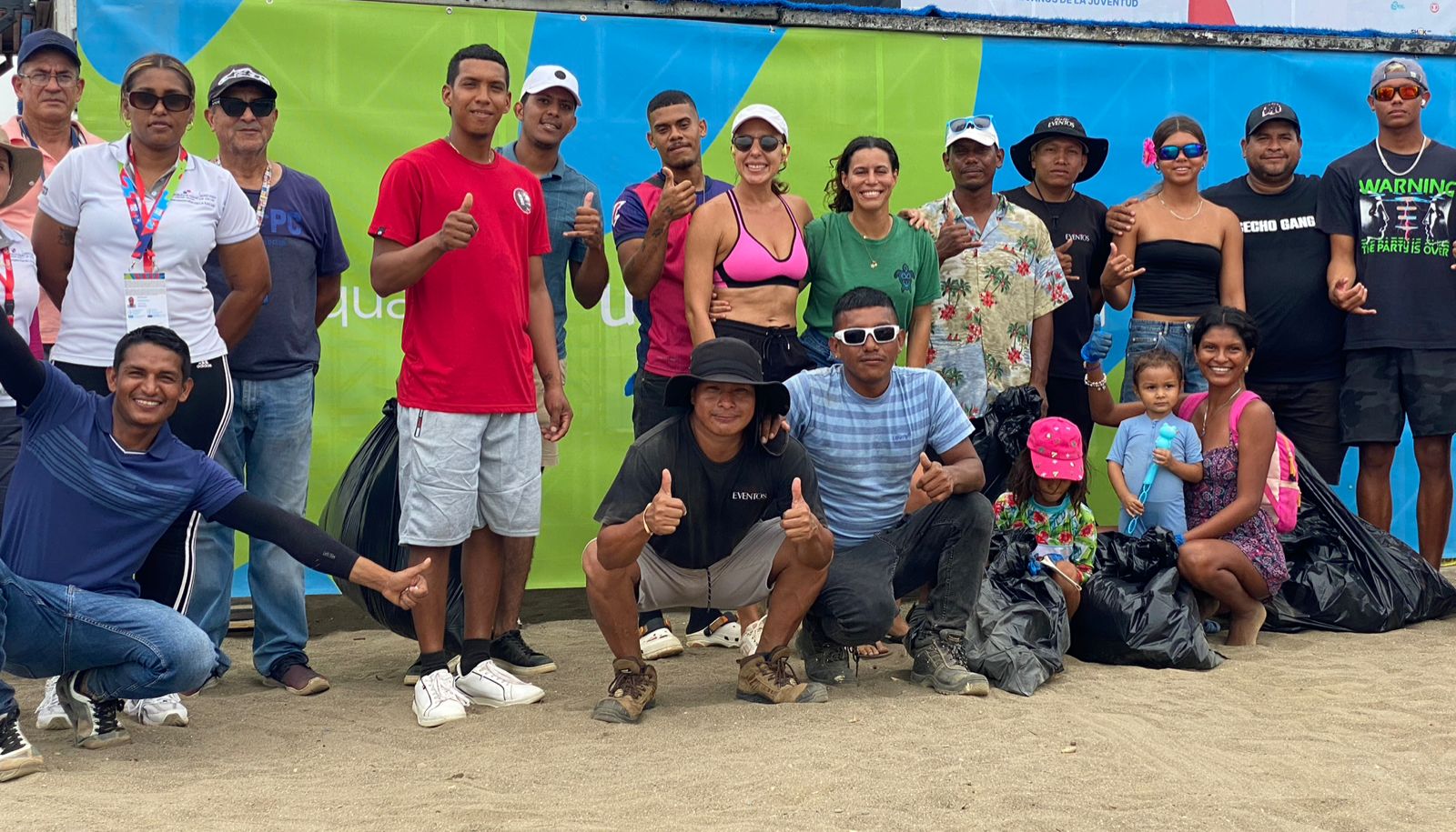 Limpieza de playa en Venao une el deporte y la conservación previo al inicio del Surf en la JSJ Panamá 2026