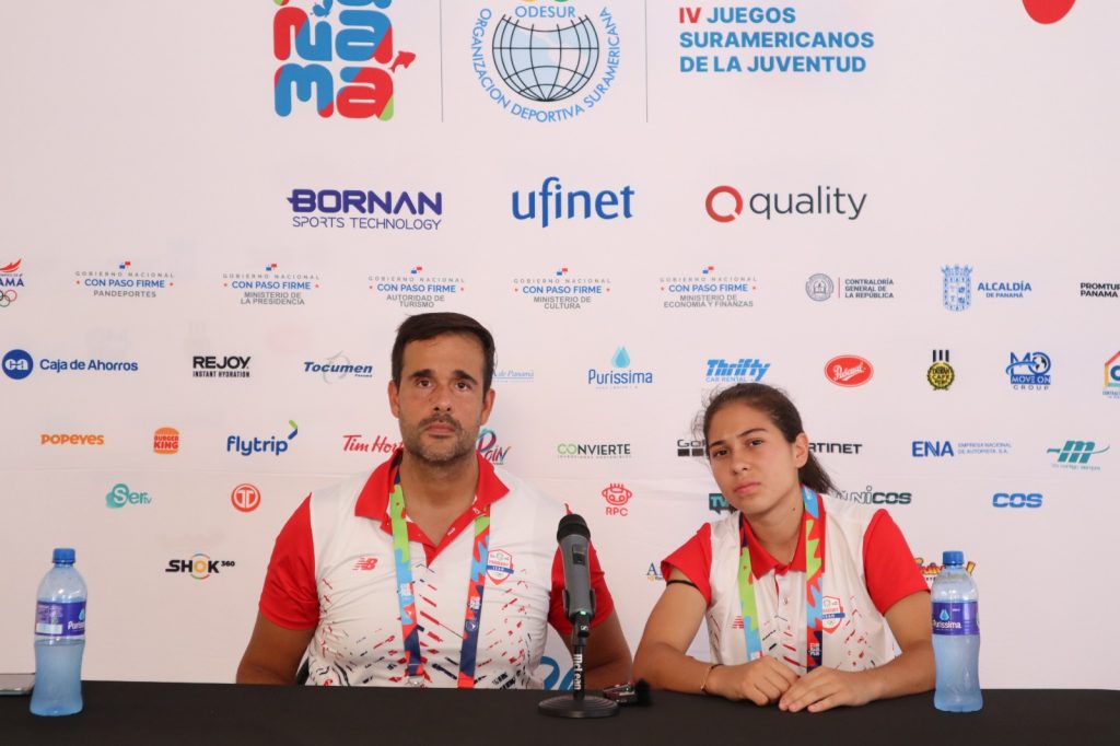 GUSTAVO FELICIANO Y SOFIA VILLALBA